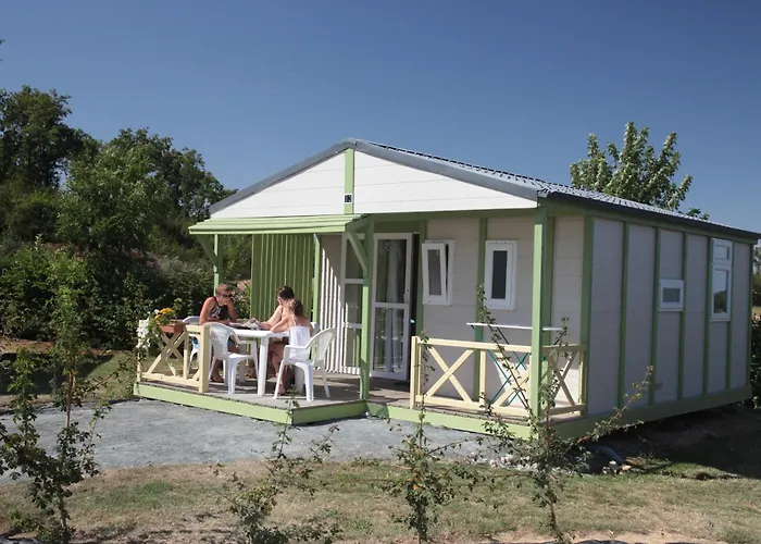 Camping Des Rulieres Saint-Valérien