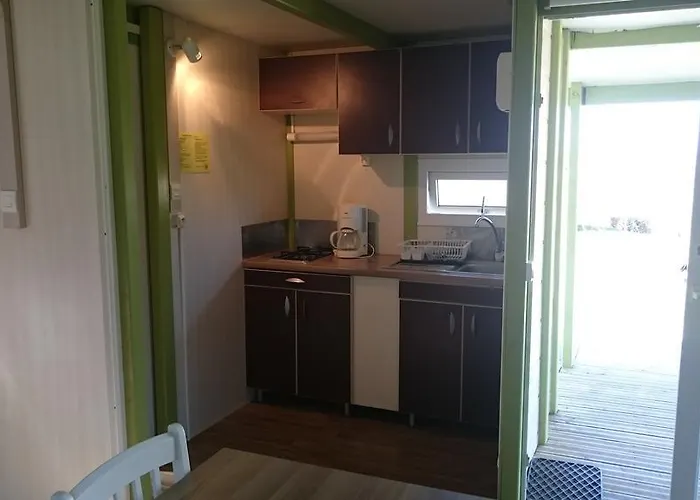 Kemp Camping Des Rulieres Saint-Valérien