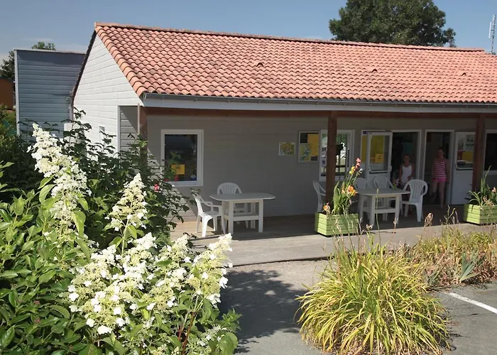 Camping Des Rulieres Saint-Valérien